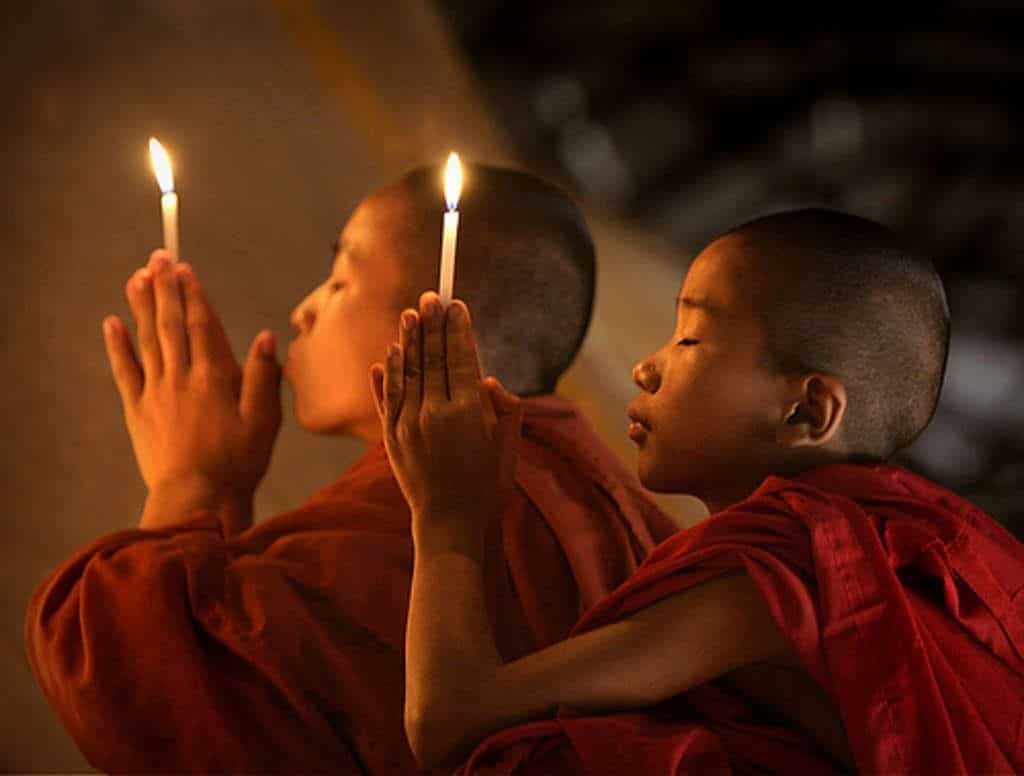 Ritos del budismo: religiosos, de iniciación, de muerte y más