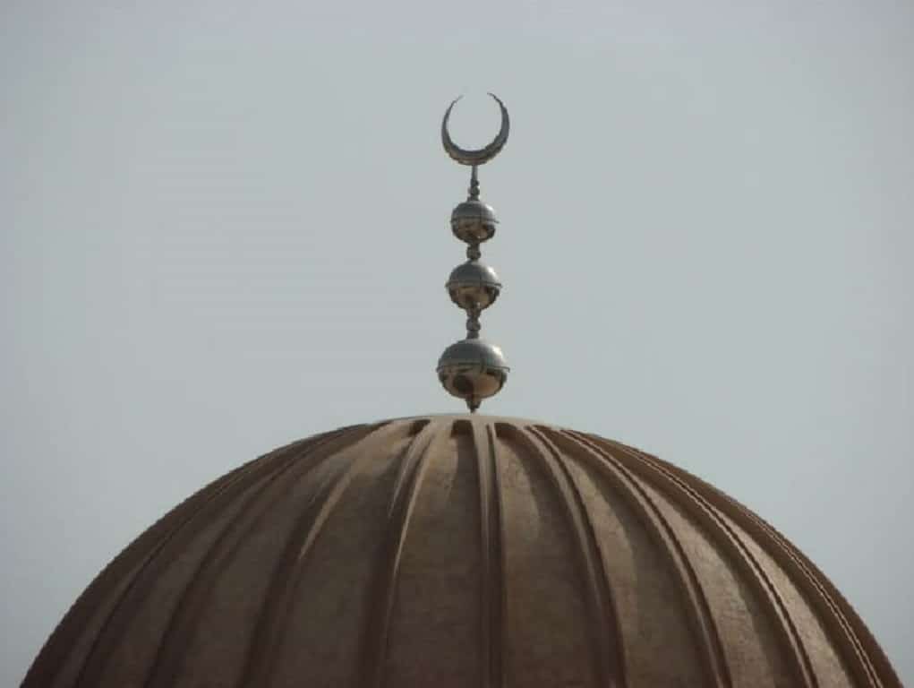 Descubre todo sobre yamur, un símbolo en la mezquita