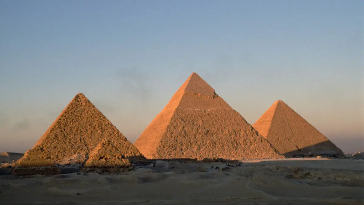 La gran pirámide de Guiza, su historia y arquitectura