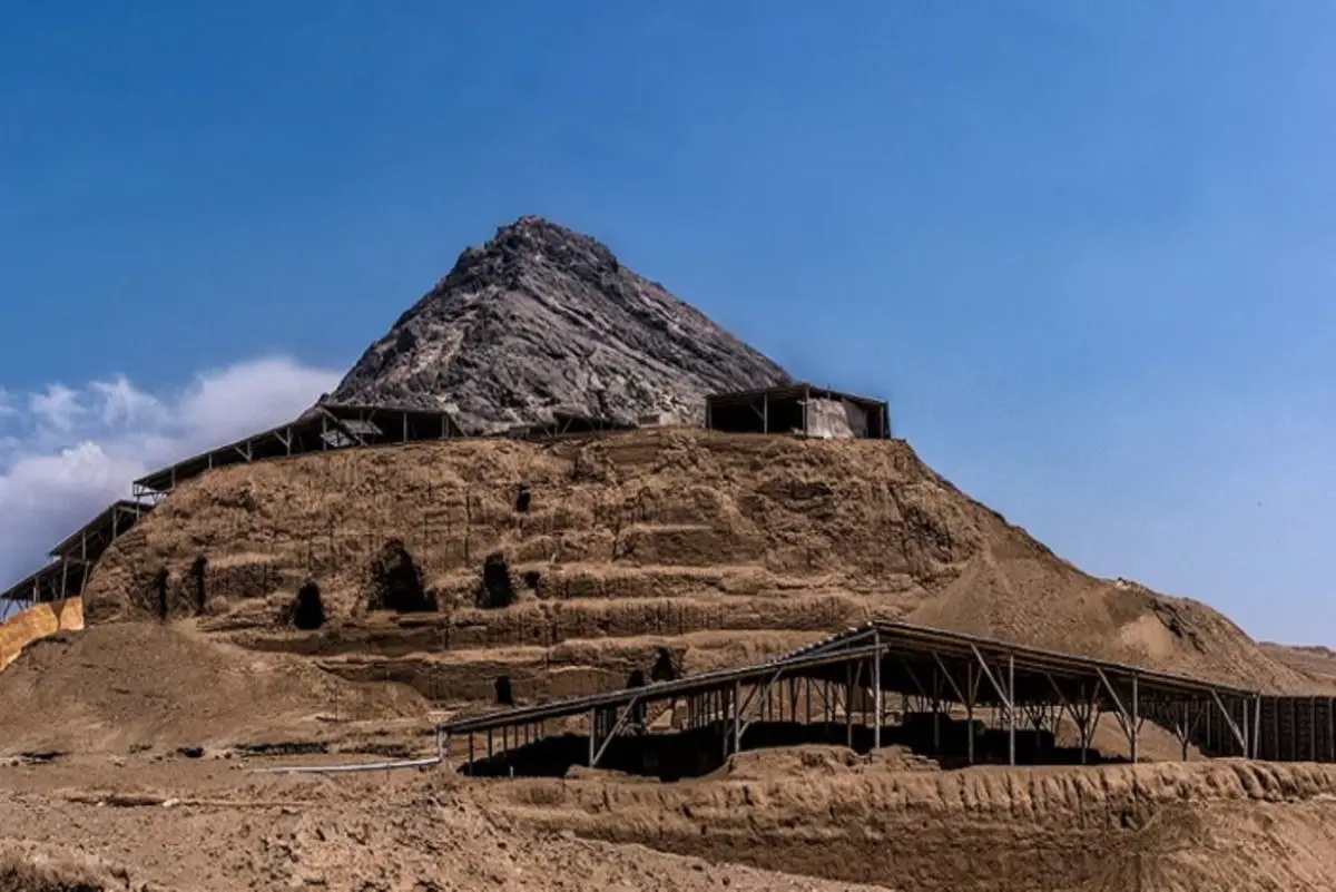 Huaca de la Luna complejo religioso de la cultura moche